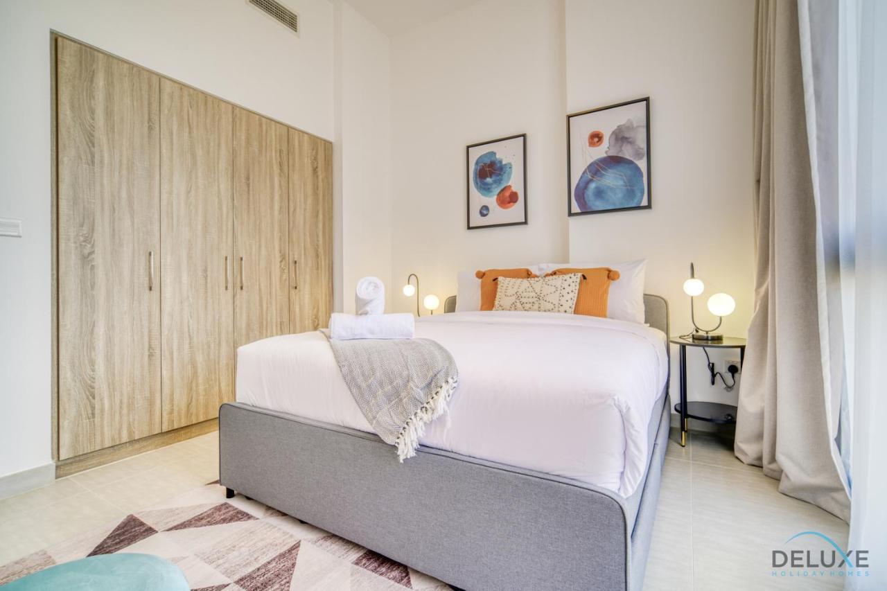 Sophisticated 1Br At Town Square Rawda Dubailand By Deluxe Holiday Homes Εξωτερικό φωτογραφία